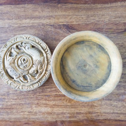 Hand-Carved Antique-Style Wooden Box with Animal Motifs